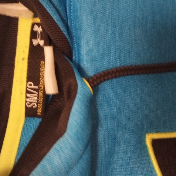 Under Armour Hooded Sweatshirt - Picture 2 of 4